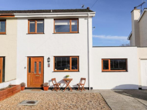 10 Y Ddol, Pwllheli